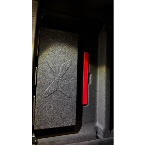 Spesialbygget 8" kasse til Xpeng G6